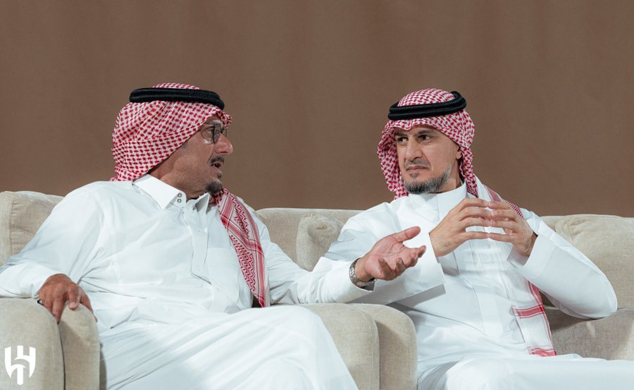 بقرار من نواف بن سعد.. المفرج يتراجع عن الاستقالة ويعود للهلال بمهام جديدة