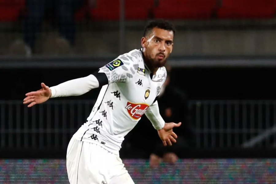 من لانس إلى الدوري السعودي.. فولوجيني مرشح لتعزيز صفوف التعاون