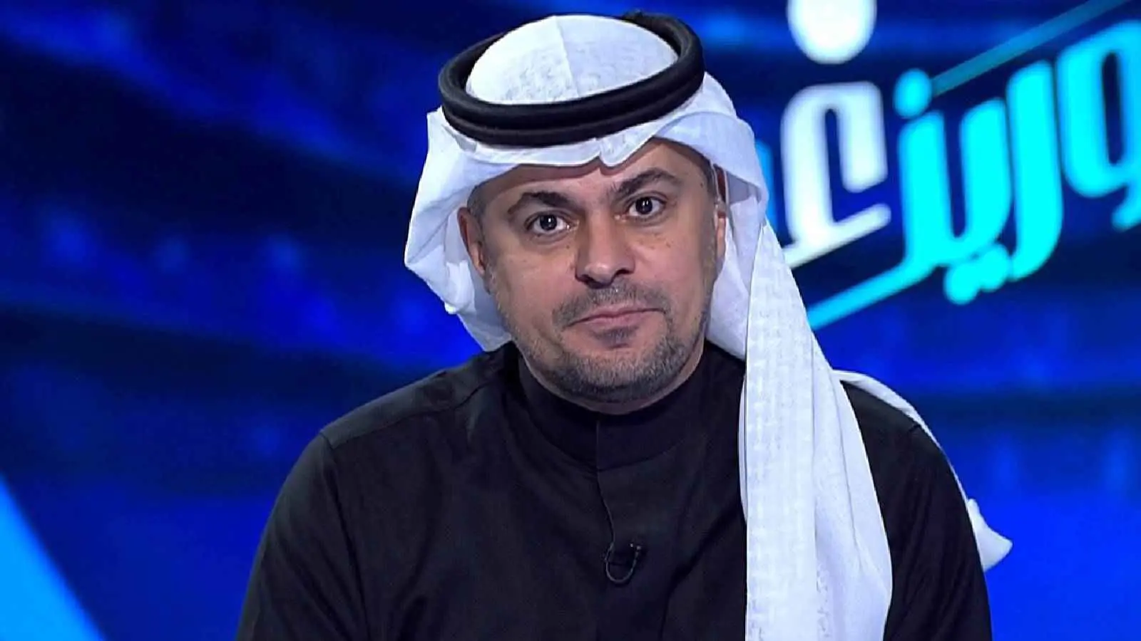 حقيقة المادة الغامضة.. خالد الشنيف يكشف كواليس لقطة لاعبي الخلود