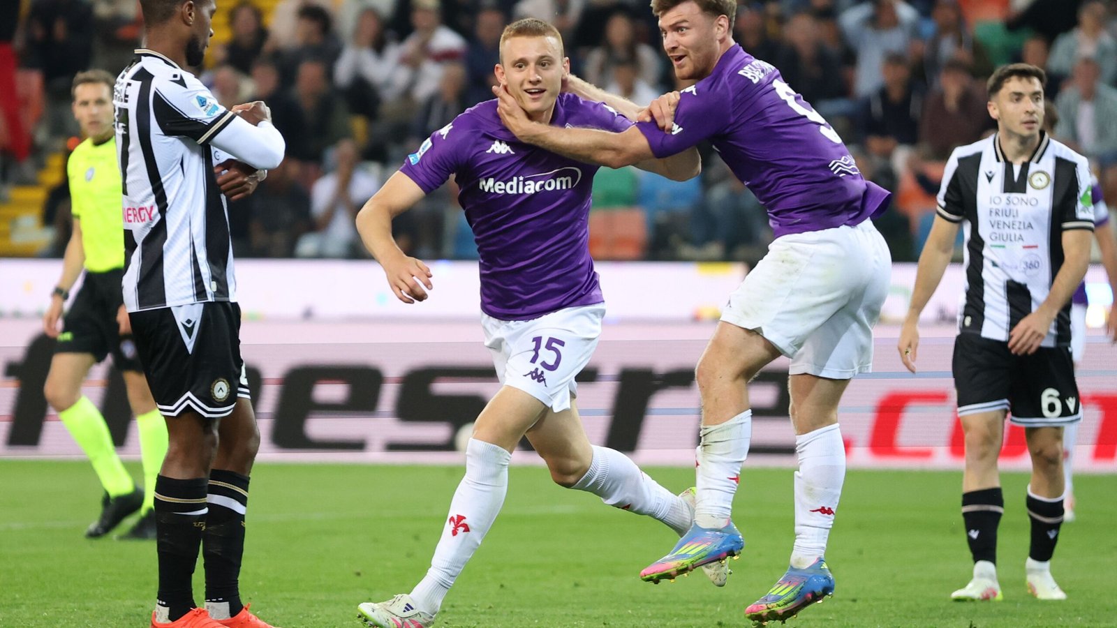 بيترو كوموزو يتمسك بالبقاء مع فيورنتينا.. وهذا موقف الهلال