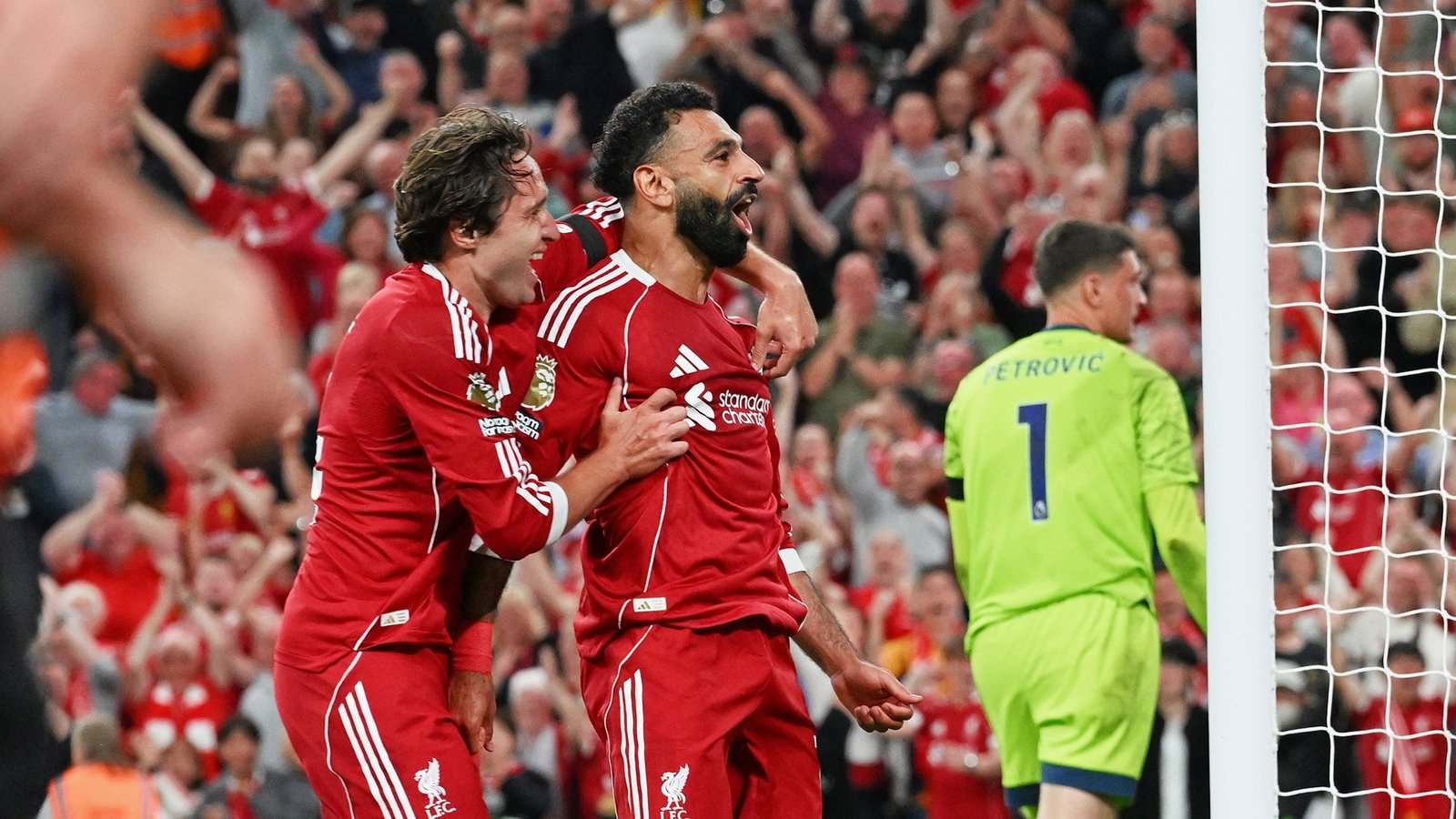 مفاجأة.. صلاح يرشح هذا الفريق للفوز بالدوري الإنجليزي هذا الموسم
