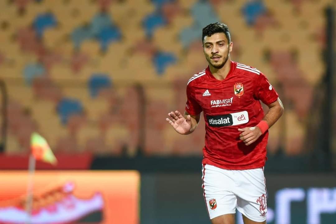 عودة محمد شريف تقود تشكيل الأهلي ضد بيراميدز في الدوري المصري 